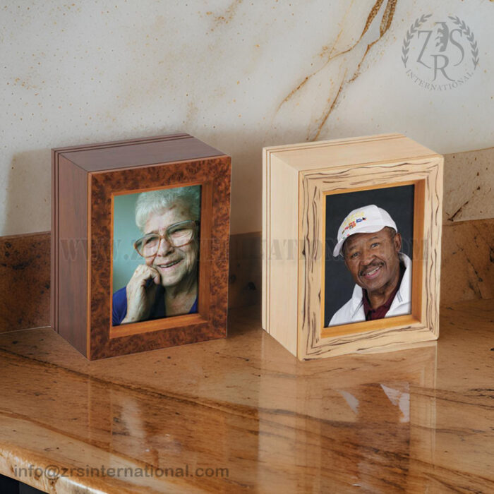 Personalized Urn for Human Ashes/Elegant & Durable